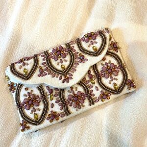 Unrivaled Aesthetic Ivory and Mauve Rhinestone Beaded Clutch